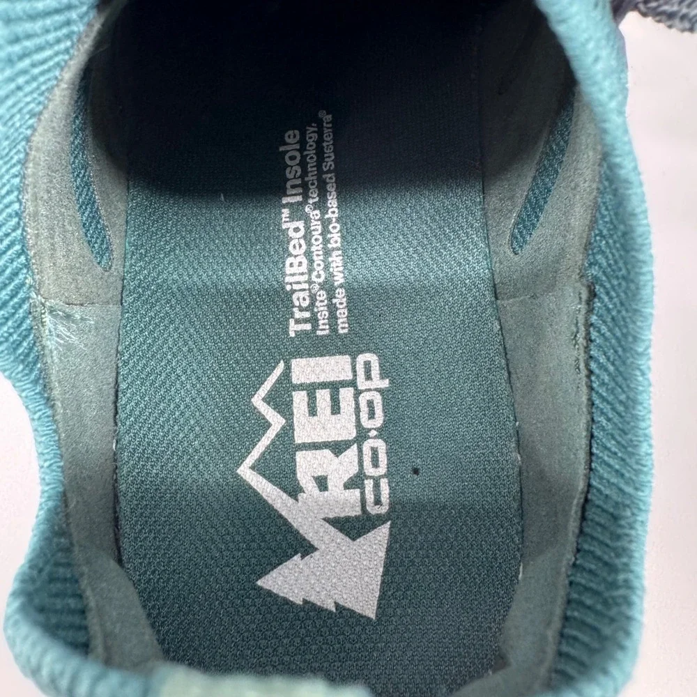 REI Co-op Beyonder Sneakers Womens 9.5 Green Knit Walking Shoes 00022950